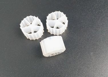 ซื้อ สื่อกรอง HDPE สีขาว 5 หลุม วินเจอร์ ช่วงเวลาใช้งานยาว ขนาด 10mm X 7mm online manufacture