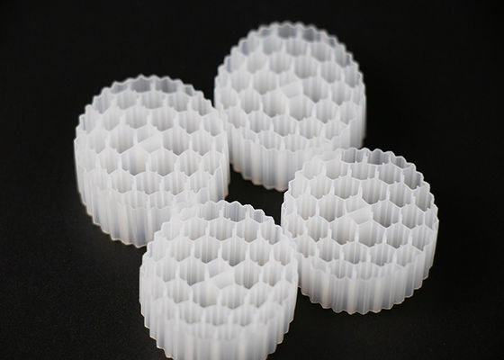 ซื้อ สีขาว Hdpe วัสดุ 38 หลุม MBBR Carrier Virgin PE online manufacture