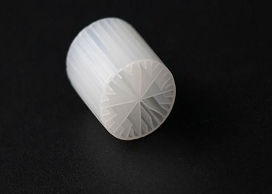 ซื้อ สีขาว สื่อกรอง MBBR ขนาด 15 * 15 มม วัสดุ HDPE สําหรับการบําบัดน้ําเสีย online manufacture