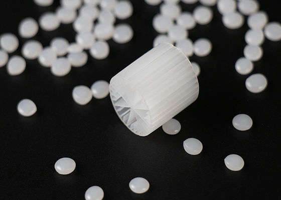 ซื้อ PE09 ขาว 15 * 15mm MBBR การรักษาน้ําสําหรับถัง Anaerobic online manufacture