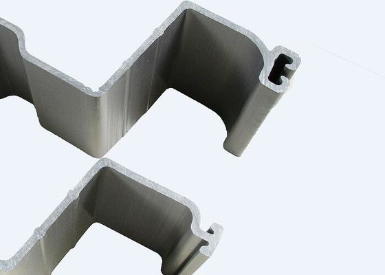 ความกว้าง 718 มม ความลึก 180 มม พับแผ่นไวนิลสําหรับผนังน้ําท่วม