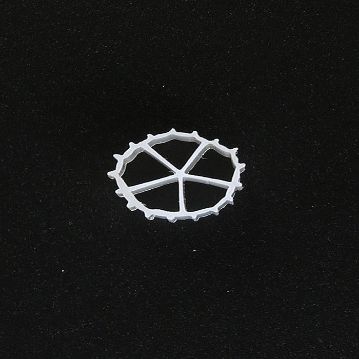 สื่อกรอง HDPE สีขาว 5 หลุม วินเจอร์ ช่วงเวลาใช้งานยาว ขนาด 10mm X 7mm