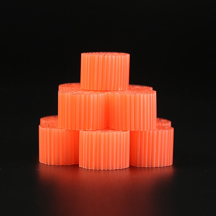 สื่อ MBBR Biofilter สื่อกรองพลาสติก 0.96 - 0.98g/cm3 ความหนาแน่นและสีขาว