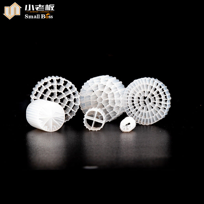PE38 HDPE พลาสติก Mbbr สื่อกรองชีวภาพสําหรับการบําบัดน้ํา