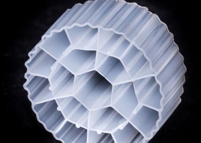 สื่อกรองเซลล์ชีวภาพที่เป็นมิตรต่อสิ่งแวดล้อม สีใด ๆ วินเจิร์น HDPE วัสดุ Bio Balls