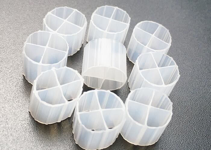 PE01 KALDNES SBR กระบวนการ Mbbr สื่อกรอง 12 * 9mm HDPE วัสดุปลอดภัย