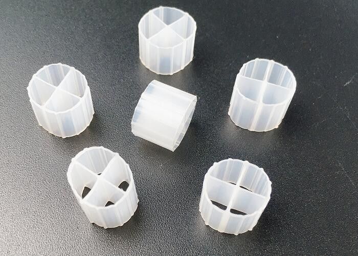 K1 Media MBBR การบําบัดน้ํา บีโอฟิลเตอร์สําหรับอุปกรณ์เลี้ยงปลาราส