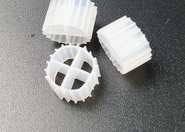 Kaldnes MBBR Biofilter Media Floating Moving Bed Biofilm Reactor อัควาเรียม สีขาว 11 * 7 มม.