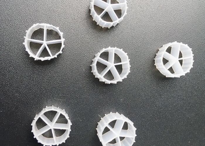 สื่อกรองบอสขนาดเล็ก MBBR อายุการใช้งานยาวนาน 20 ปีสําหรับ RAS