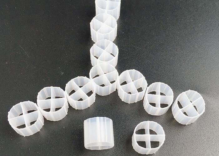 อายุการใช้งานยาว MBBR เครื่องกรองสื่อ 4 หลุม สะอาดต่อสิ่งแวดล้อม