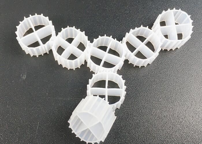 การบําบัดน้ําเสีย สีขาว MBBR Bio Media เบาะเคลื่อนย้าย