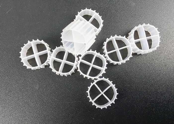 วินเจอร์ HDPE วัสดุ Kaldnes K1 เครื่องกรองสื่อ Bioballs สําหรับ Aquariums