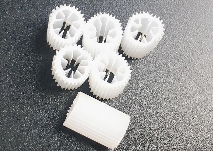 ประหยัดพื้นที่ พลาสติก สื่อกรองลอย