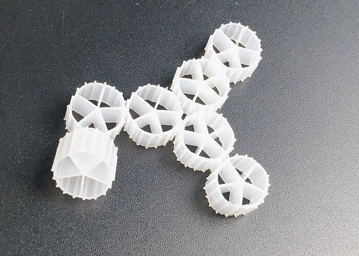 น้ํายาระบายน้ําย้ายเตียง Biocell Filter Media การบริโภคพลังงานที่ต่ํากว่า 10mm X 7mm ขนาด