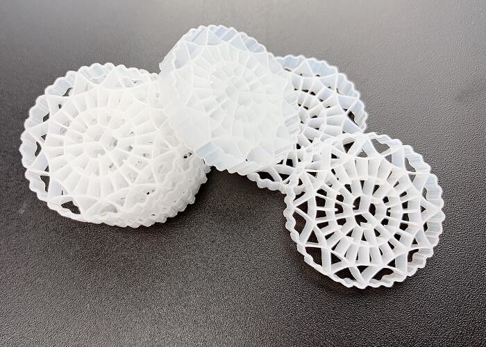 สระน้ํา พื้นที่พื้นที่ใหญ่ สื่อกรองพลาสติกประสิทธิภาพสูง