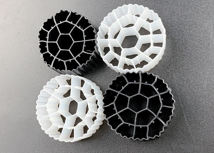 พลาสติก Hdpe สําหรับ RAS ความต้านทานต่อแรงกระแทก MBBR สื่อกรองลอย