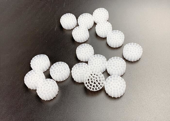 พลาสติก บิโอมีเดีย ไพป์บีโอทุบ บีบีบีอาร์ คัลเดนส์ สื่อกรอง สีใด