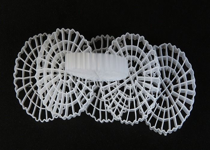 พลาสติก MBBR Floating K5 Bio Filter Media พื้นผิวสูงสําหรับน้ําเสีย